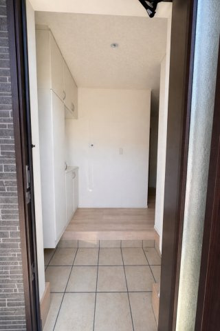 中古一戸建て　静岡市駿河区丸子６丁目の玄関