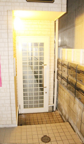 新宿区下落合４丁目のアパートのエントランス|エントランス