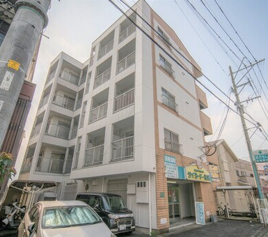 プロスパーヤマシタⅡの外観