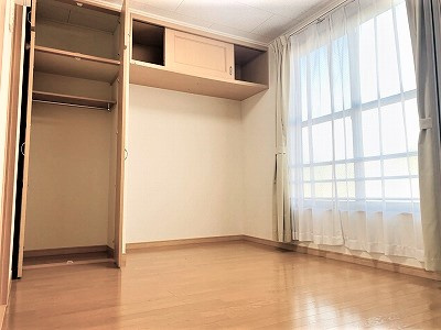 レオパレスロトリベラの収納