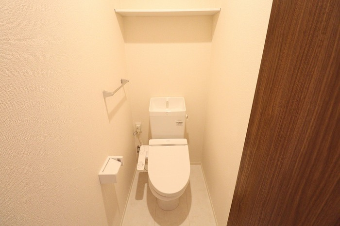 サンモールⅡのトイレ|温水洗浄暖房便座