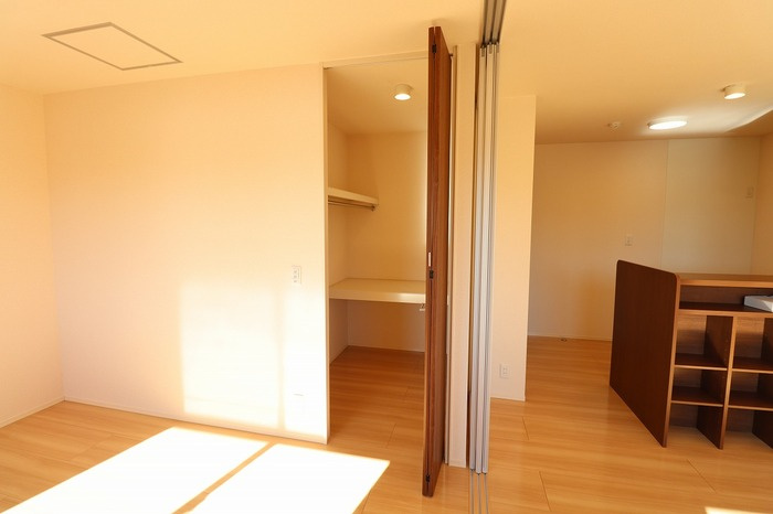 サンモールⅡの収納|ウォークインクローゼット