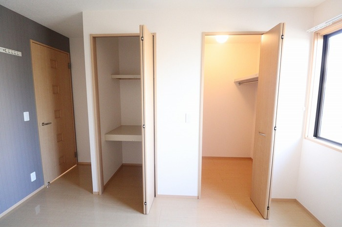 マローネ Ｂの収納|ウォークインクローゼット