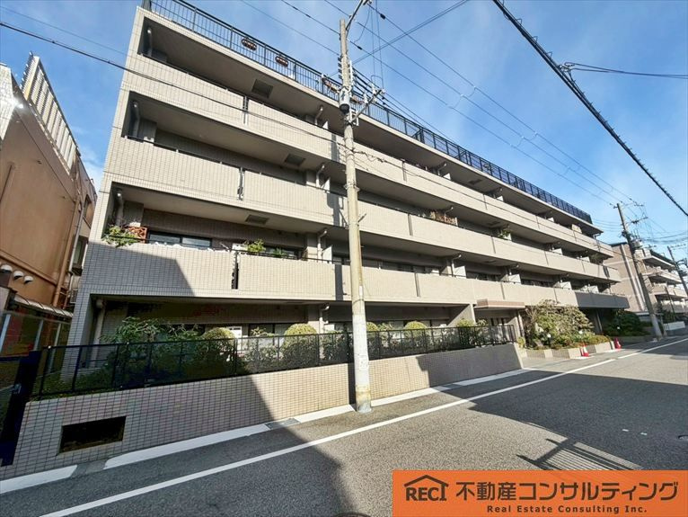 ステイツ本山中町の外観