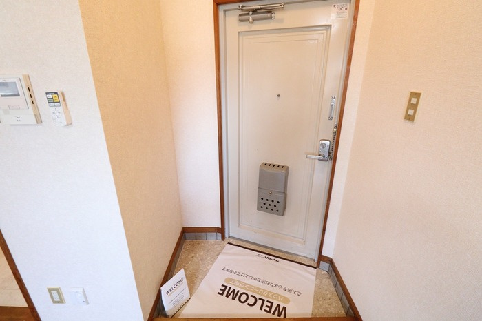 第３山忠マンションの玄関|玄関