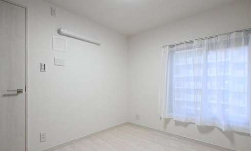 夏見台住宅3号棟の洋室|施工例です　個人の部屋や寝室として使える洋室です