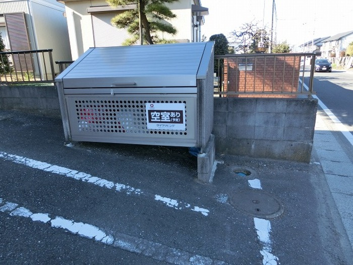 メープルハイム Bのその他共用部分|ゴミストッカー