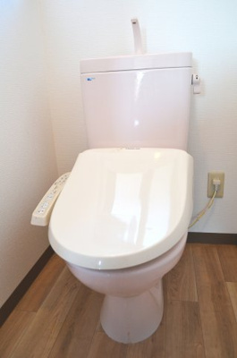 【トイレ】 | レジェン笠原弐番館 | トイレです
