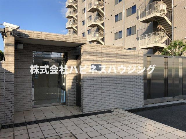 T's garden北柏　2号棟のエントランス