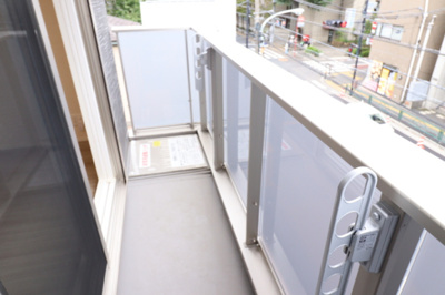 【バルコニー】 | サンクアン吉祥寺 | ※別部屋の参考写真です