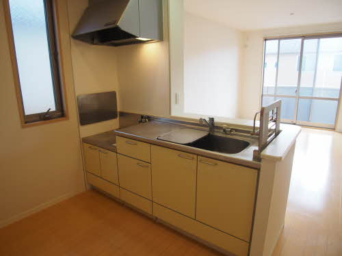 熊本市西区戸坂町のアパートのキッチン