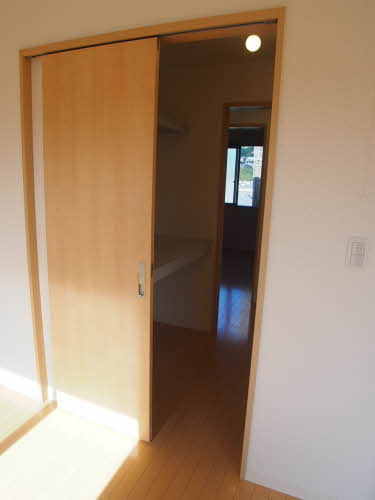 熊本市西区戸坂町のアパートの収納