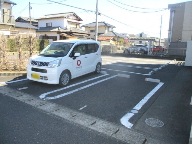 ラ・レアール・パスの駐車場