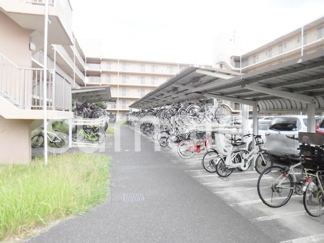 ミレニアム北浦和のその他共用部分|駐輪場