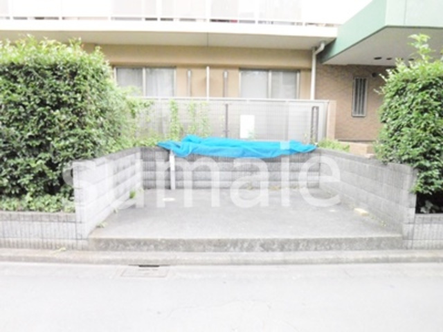 ミレニアム北浦和のその他共用部分|ゴミ置き場