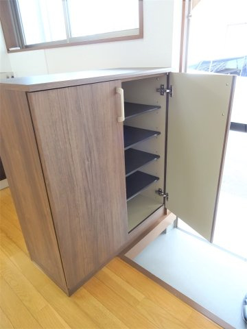 平野コーポ2の玄関|シューズＢＯＸ