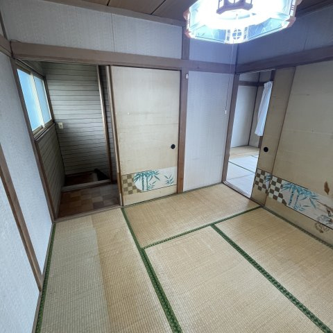 登別市若山町3丁目27-52戸建の内装
