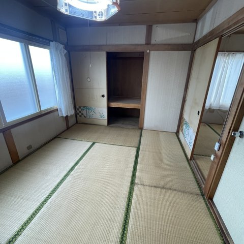 登別市若山町3丁目27-52戸建の内装