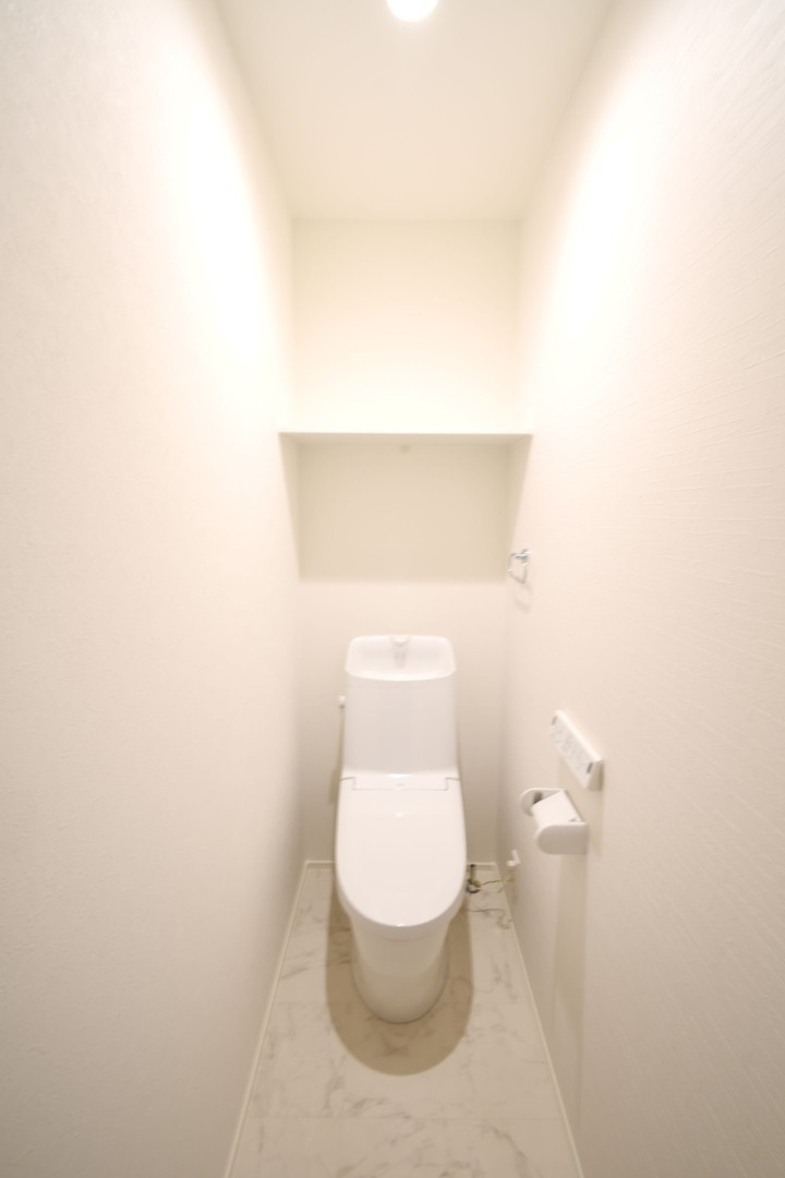 南江戸①　３LDK　新築戸建のトイレ|2階トイレ