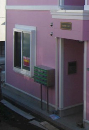 シエスタミントのエントランス