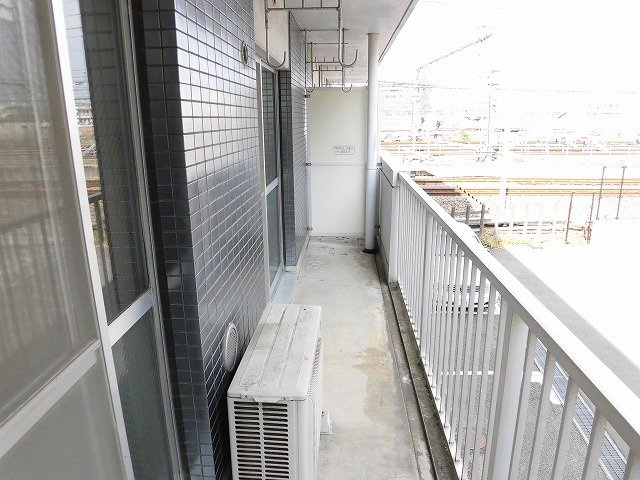 KTD松原町のバルコニー