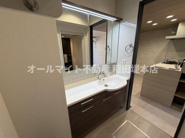 川崎市多摩区宿河原５丁目のアパートの洗面所