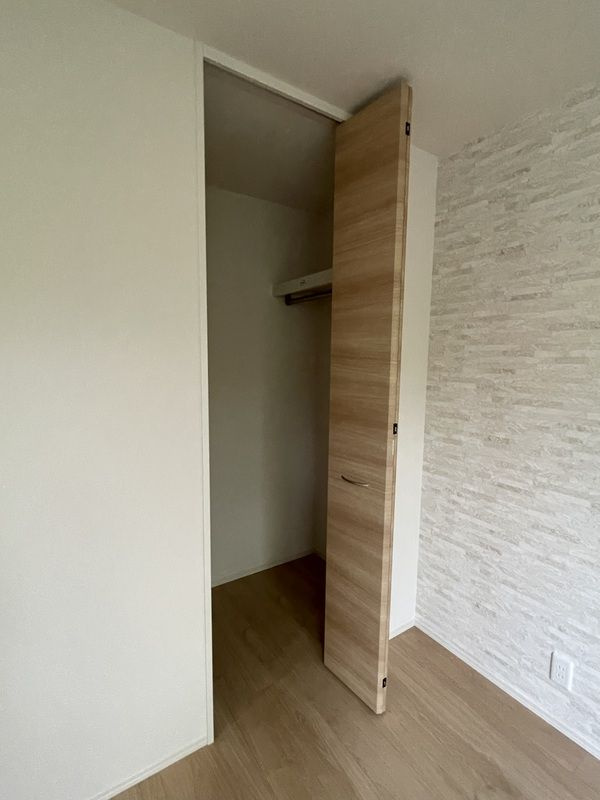 エスポワール東加賀屋の収納