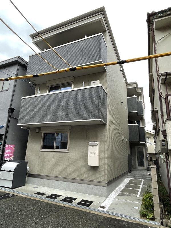 エスポワール東加賀屋の外観