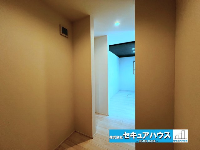 【限定１棟】知多市南巽が丘１丁目のランドリースペース|【ランドリールーム】
◆洗濯から干す・たたむまでをスムーズに行える便利な家事スペースです！
雨の日でも安心して洗濯ができ、家事効率も高まります♪