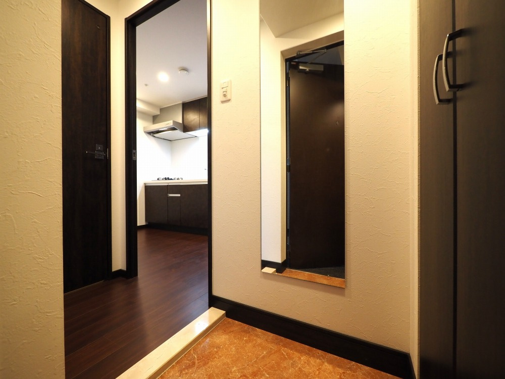 ORSUS新大阪の玄関