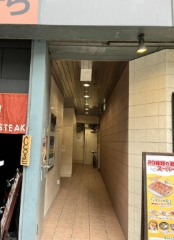 河原町ビルの外観