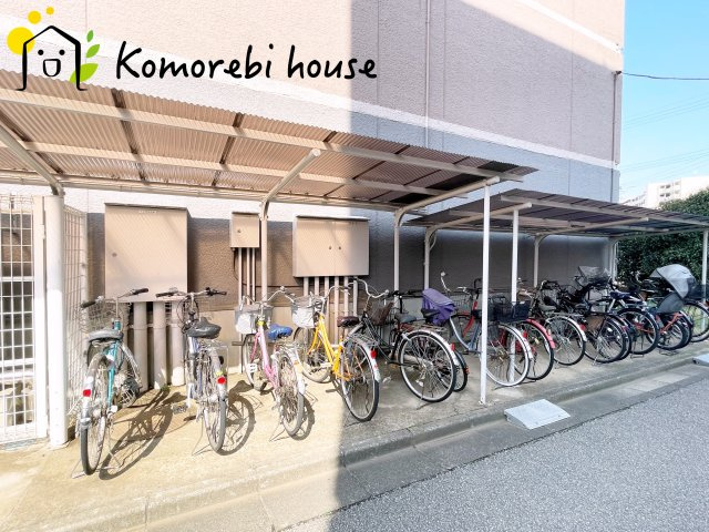 ブルーハイツ大宮　B棟の駐輪場