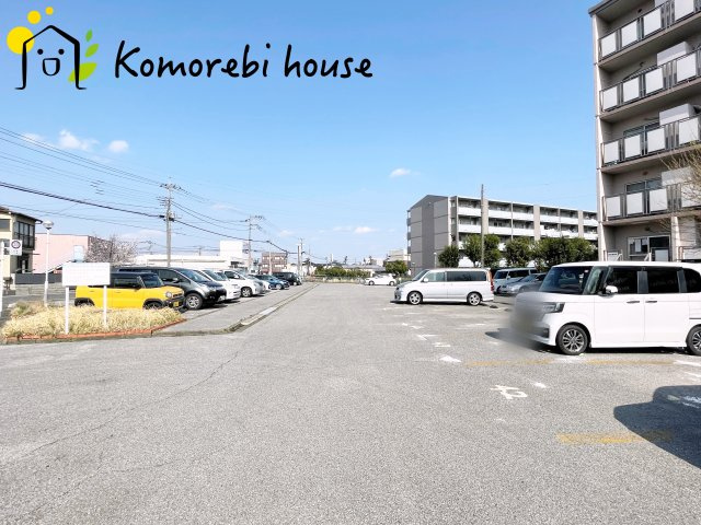 ブルーハイツ大宮　B棟の駐車場|駐車場の用意があります