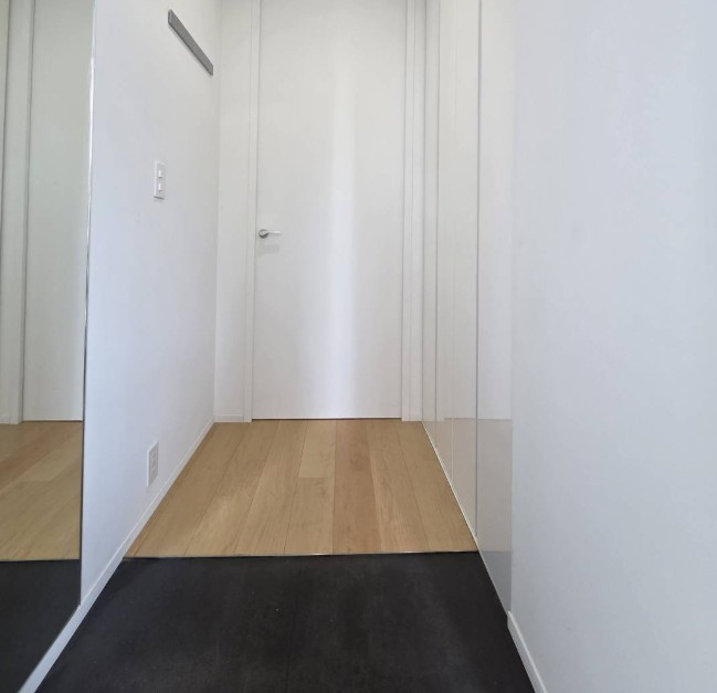 コート本郷の玄関