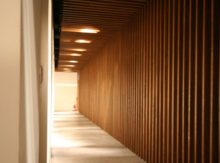 コート本郷のロビー