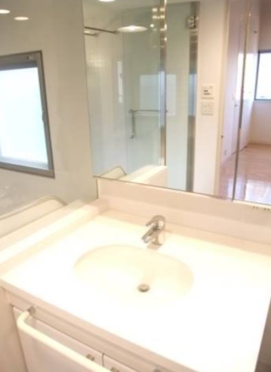 コート本郷の独立洗面台