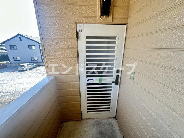 メモリーハイツの玄関|高崎、前橋のお部屋探しはエンドスケープまで！お客様の理想お聞かせ下さい♪