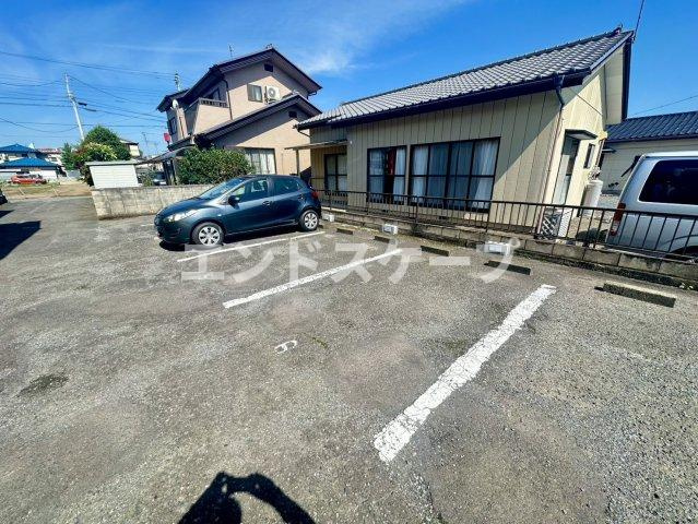 メモリーハイツの駐車場|高崎、前橋のお部屋探しはエンドスケープまで！お客様の理想お聞かせ下さい♪