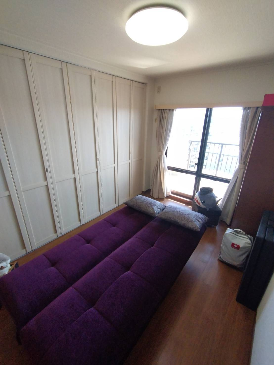 ルネ大宮宮原の洋室|リビング横洋室、ウォールスライドドアで仕切れば居室として使用できます。