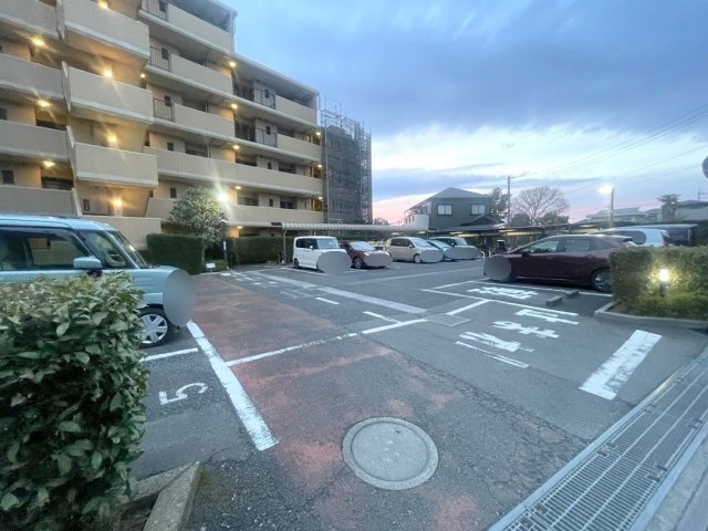 ルネ大宮宮原の駐車場|駐車場、平置きで便利です。※空き状況要確認