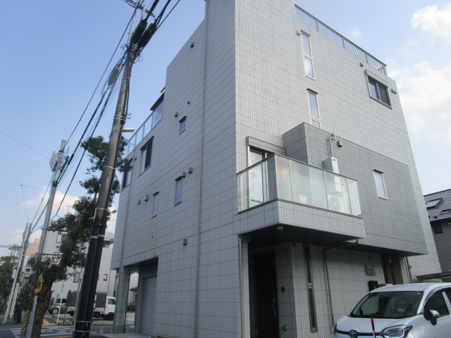 我孫子市若松のビル