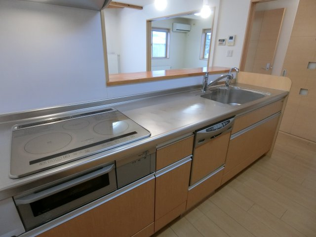 新潟市東区物見山2丁目のキッチン