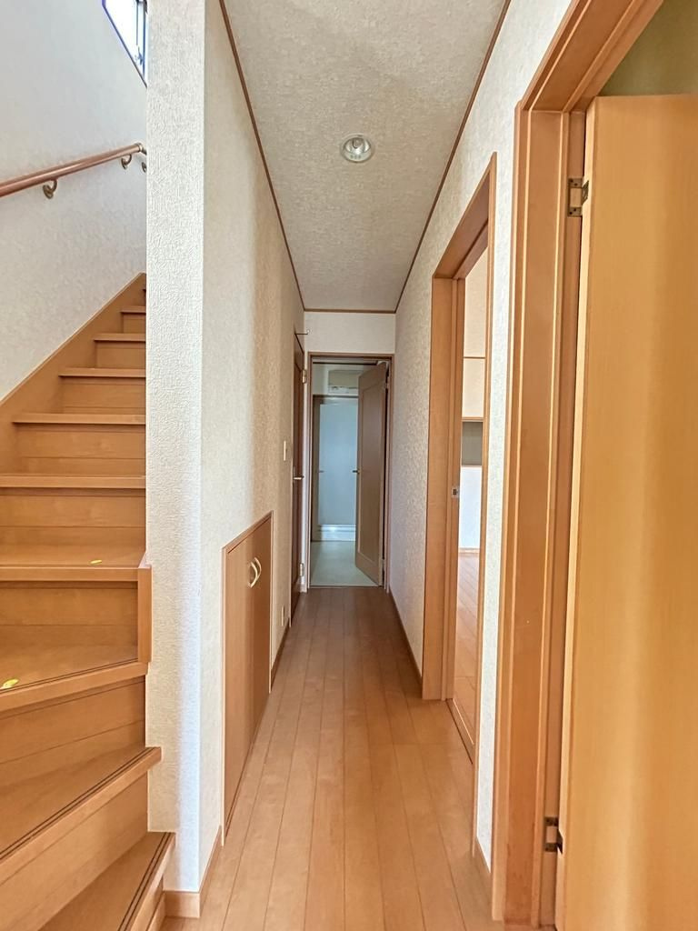 川越市今福　中古戸建の玄関