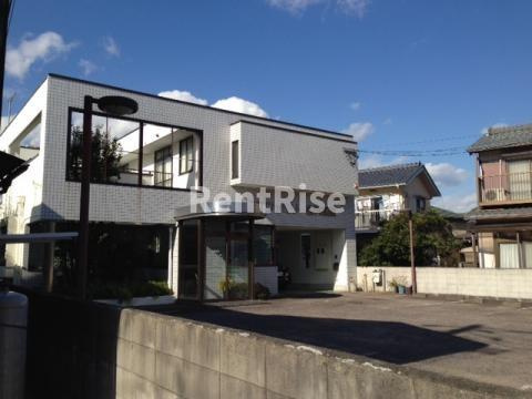 ルミエール泉|近藤ファミリー歯科医院 0.1km