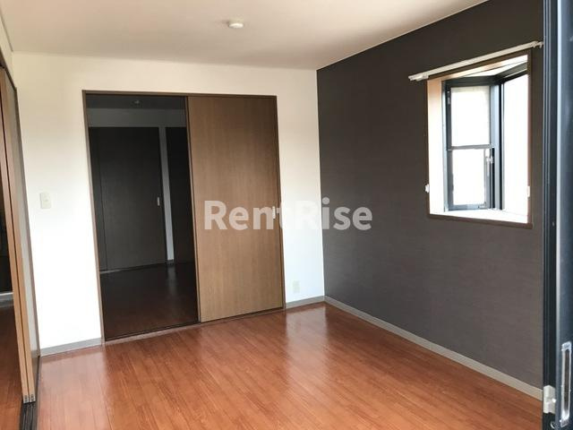 ルミエール泉の洋室|洋室