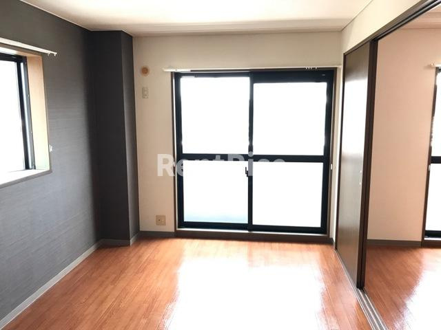 ルミエール泉の寝室|洋室