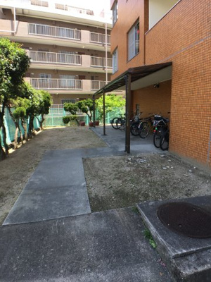 【駐輪場】 | ロイヤルコーポ朝霧