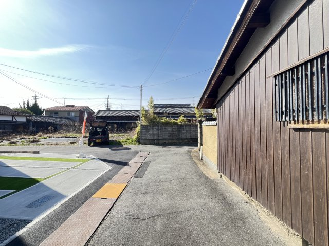 橿原市東坊城町1棟の前面道路含む現地写真|前面道路含む現地写真です