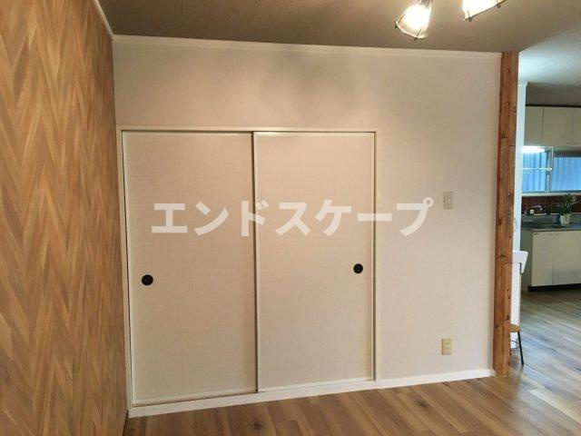 ビューパレーせしもBの収納|高崎、前橋、伊勢崎エリアのお部屋探しはエンドスケープまで！お客様の理想お聞かせ下さい♪