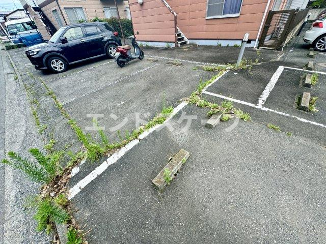 ビューパレーせしもBの駐車場|高崎、前橋、伊勢崎エリアのお部屋探しはエンドスケープまで！お客様の理想お聞かせ下さい♪